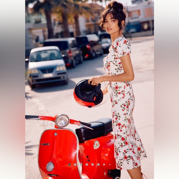 New Anthropologie Puff Sleeve Smocked Dress L Cottagecore Floral Midi Maeve - Picture 4 of 14